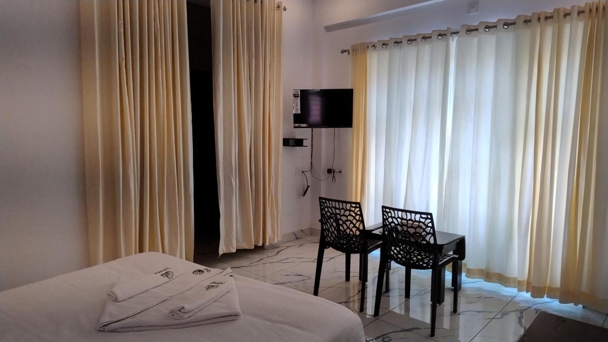 Gulmohar Varkala Exterior foto